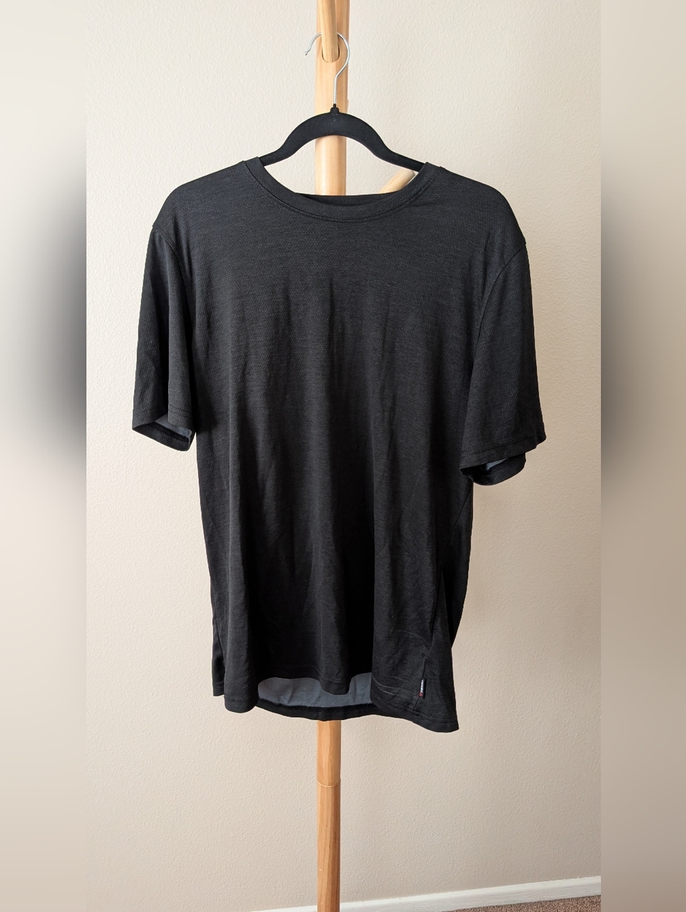 Black Short Sleeve Crew Neck Tee